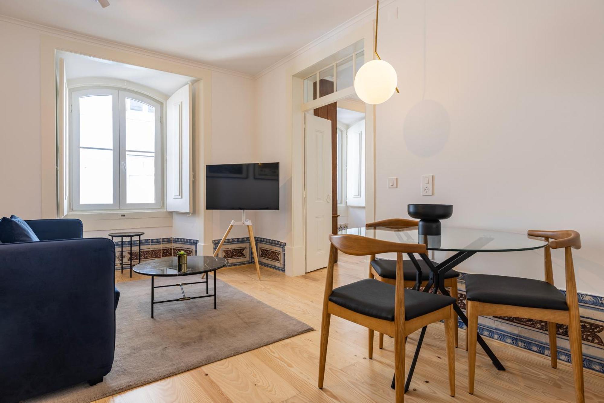 Apartment,1546000843:JPEG